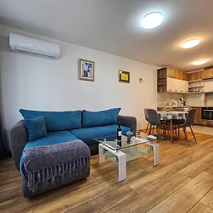 Apartment Brand New With Free Parking Near Center, Sofia